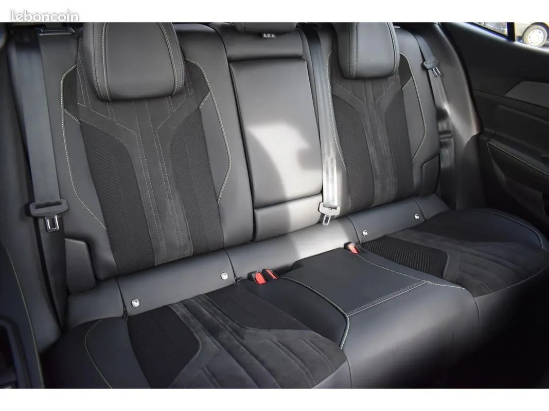 Peugeot 408 2023 photo 5