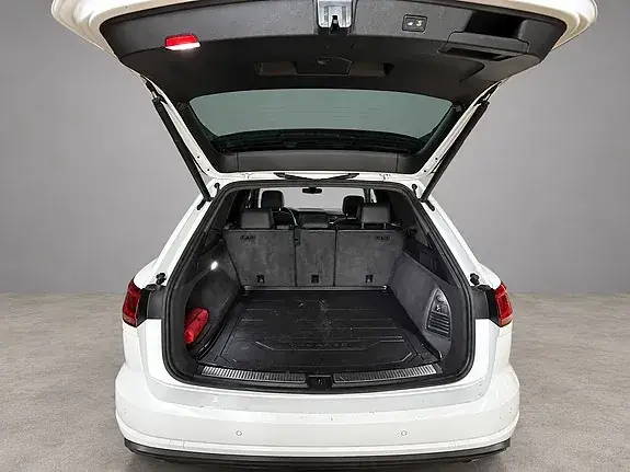 Volkswagen Touareg 2019 photo 4