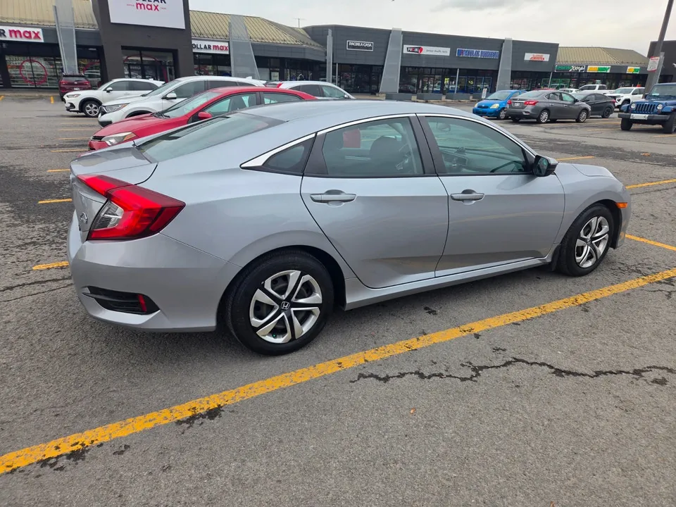 Honda Civic 2017 photo 3