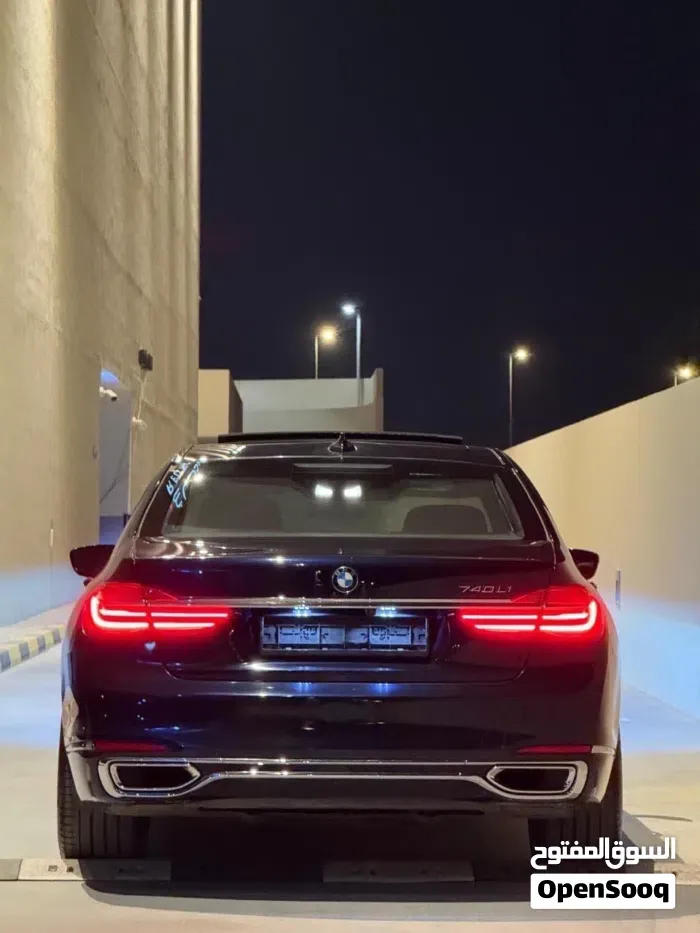 BMW 7 Series 2016 photo 4