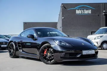 Porsche 718 Cayman