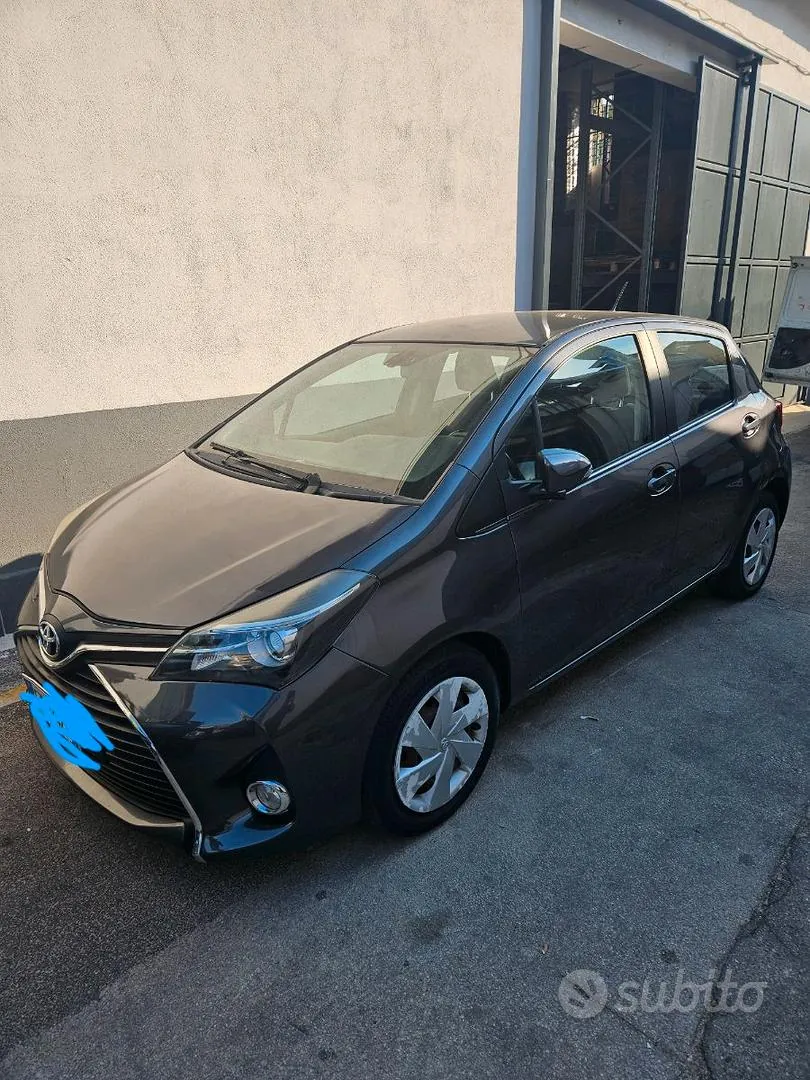 Toyota Yaris 2015 photo 5