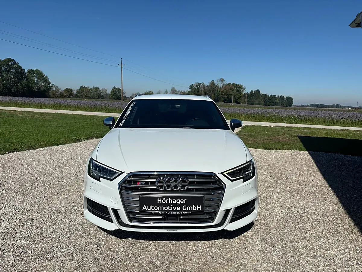 Audi A3 2017 photo 2