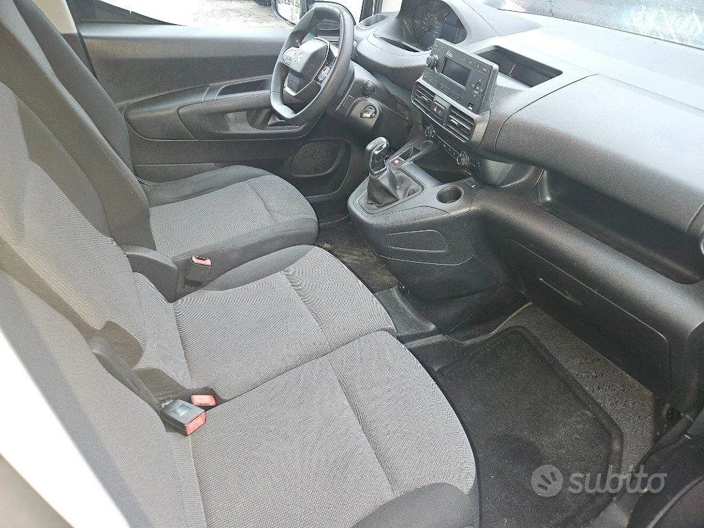 Peugeot Partner 2018 photo 4