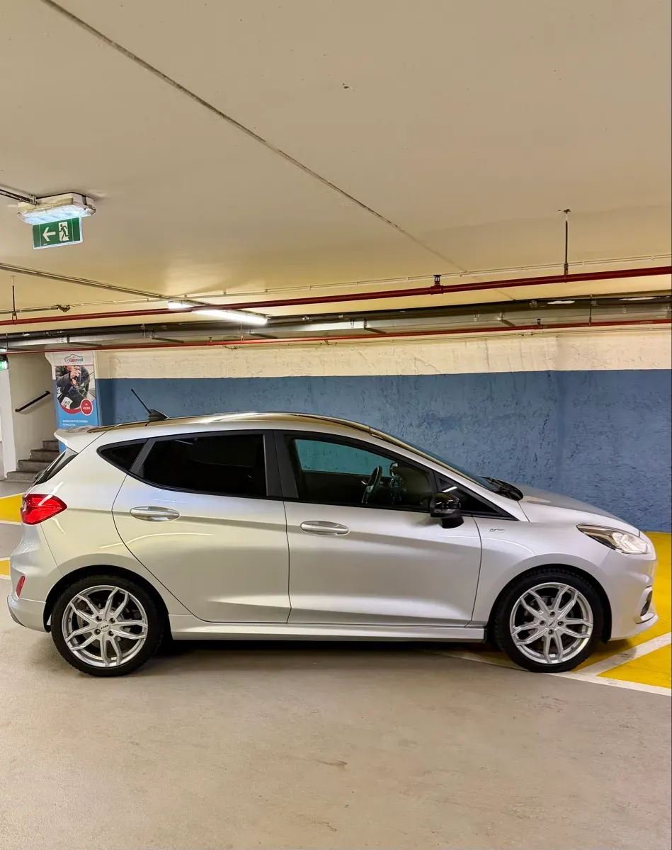 Ford Fiesta 2019 photo 2