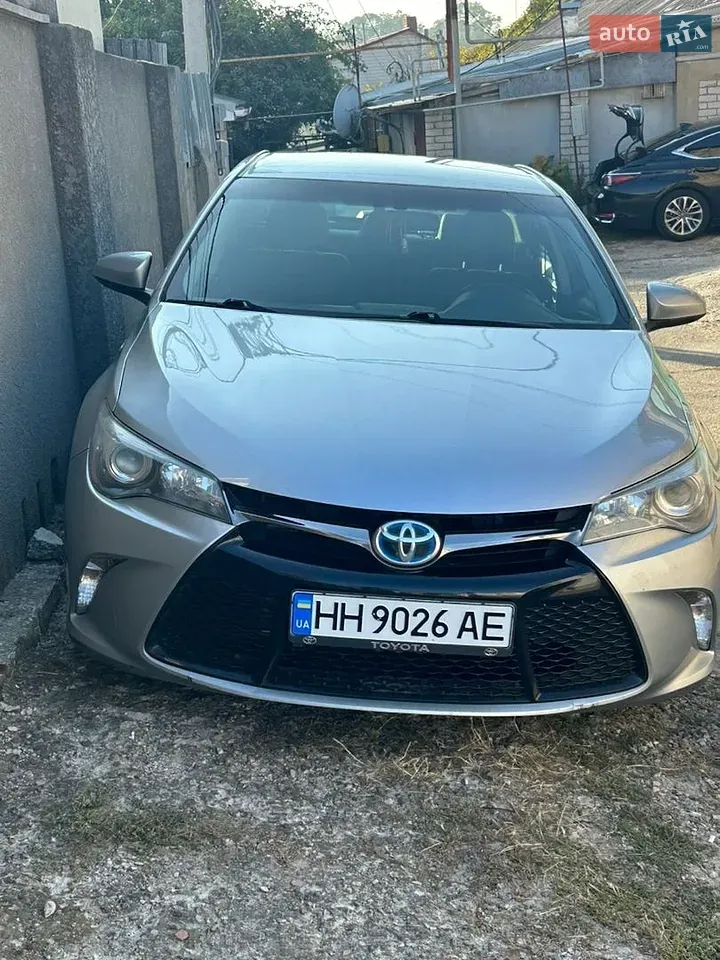 Toyota Camry 2015 photo 2