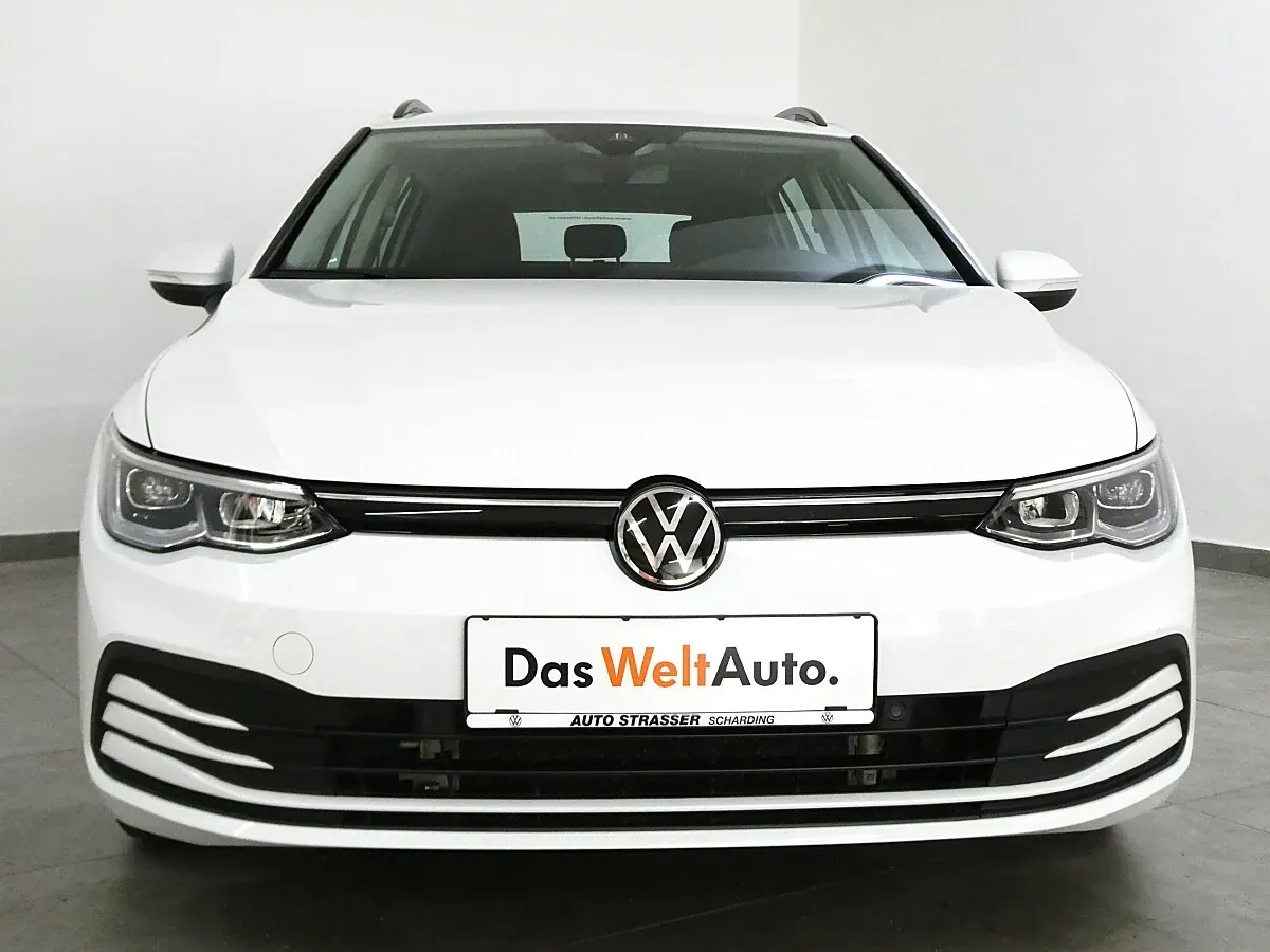 Volkswagen Golf 2022 photo 2
