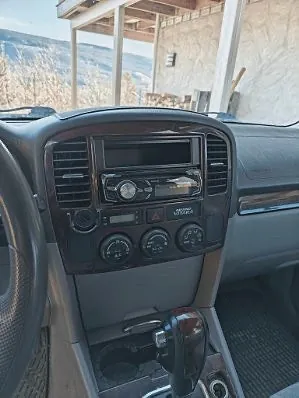 Suzuki Xl7 2004 photo 4