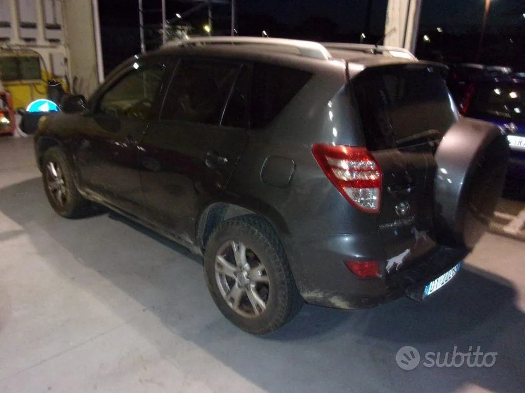 Toyota Rav4 2009 photo 4