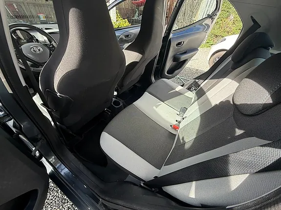 Toyota Aygo 2015 photo 5