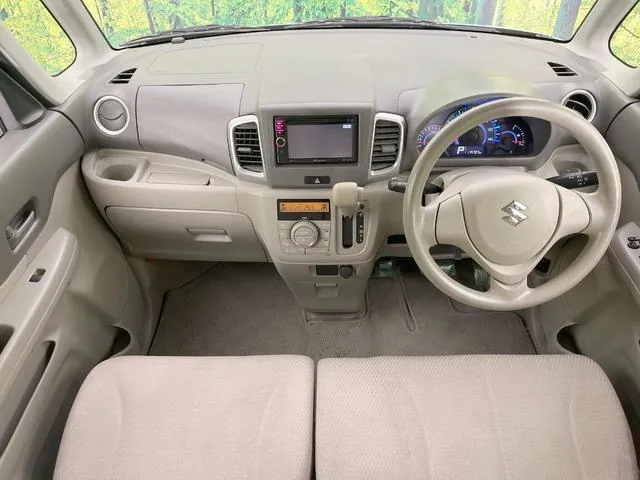 Suzuki Spacia X 2013 photo 2
