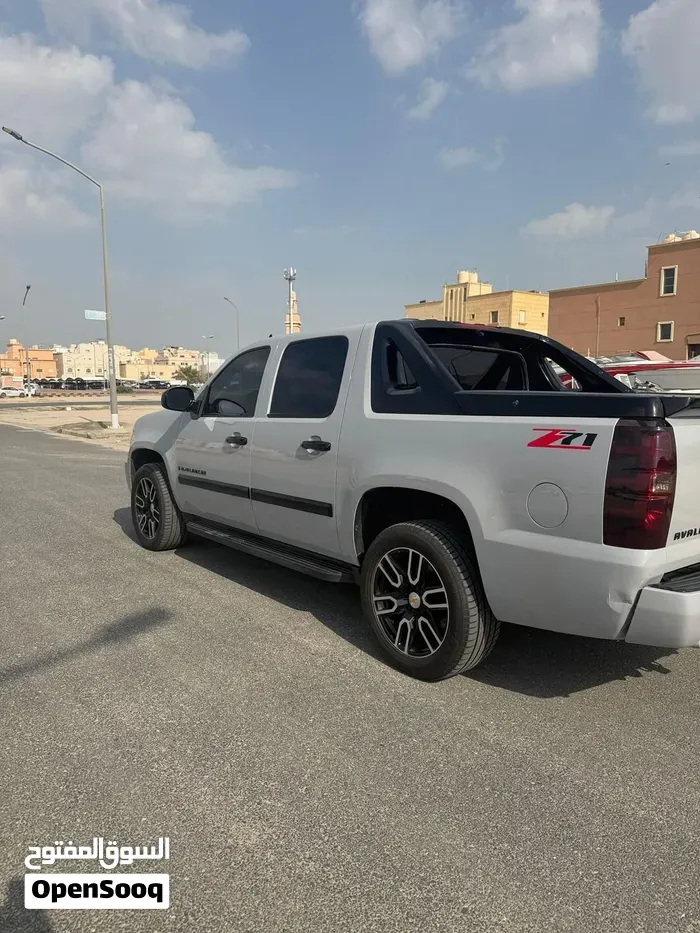 Chevrolet Avalanche 2009 photo 5
