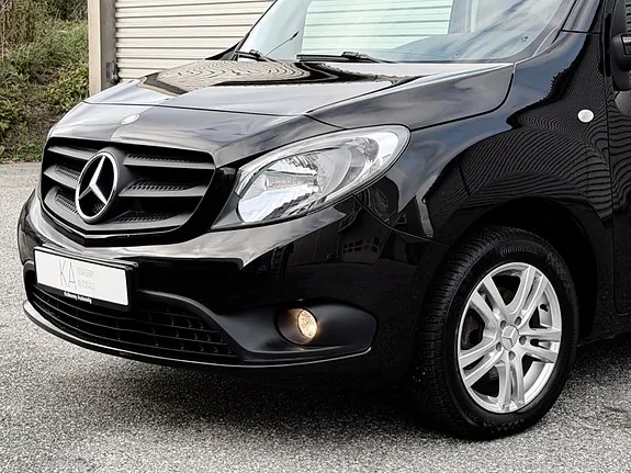Mercedes-Benz Andre 2018 photo 5