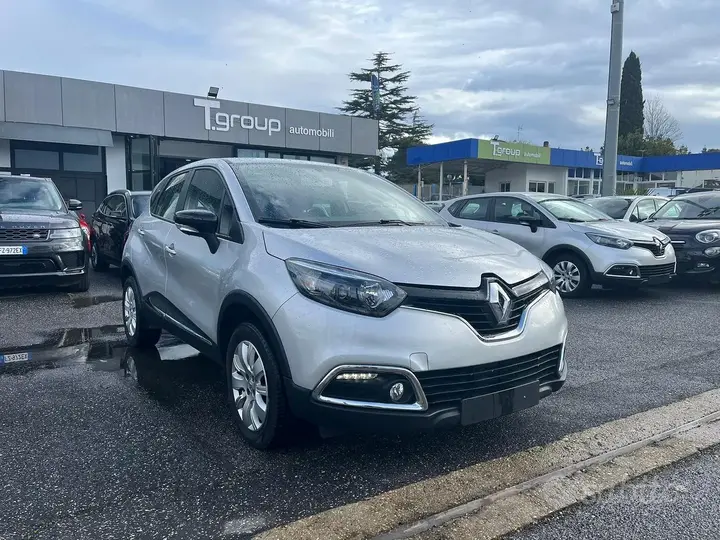 Renault Captur 2017 photo 2