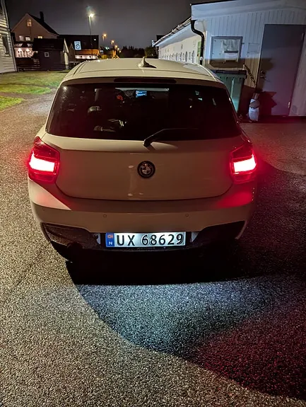 BMW 114I 2013 photo 2