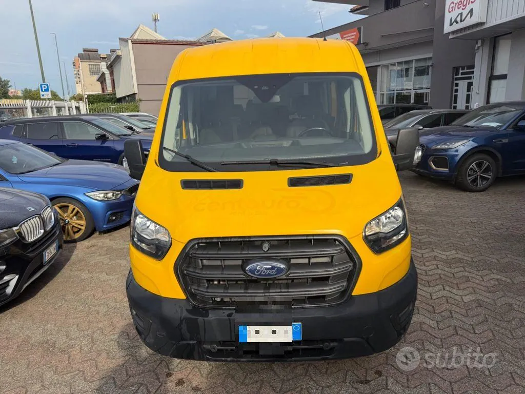 Ford Transit 2023 photo 2