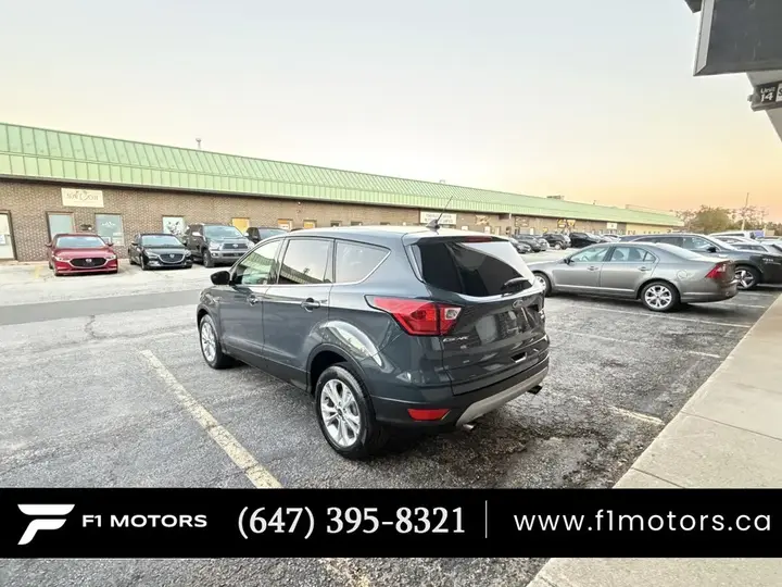 Ford Escape 2019 photo 4