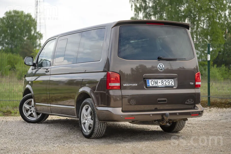 Volkswagen Multivan 2009 photo 4