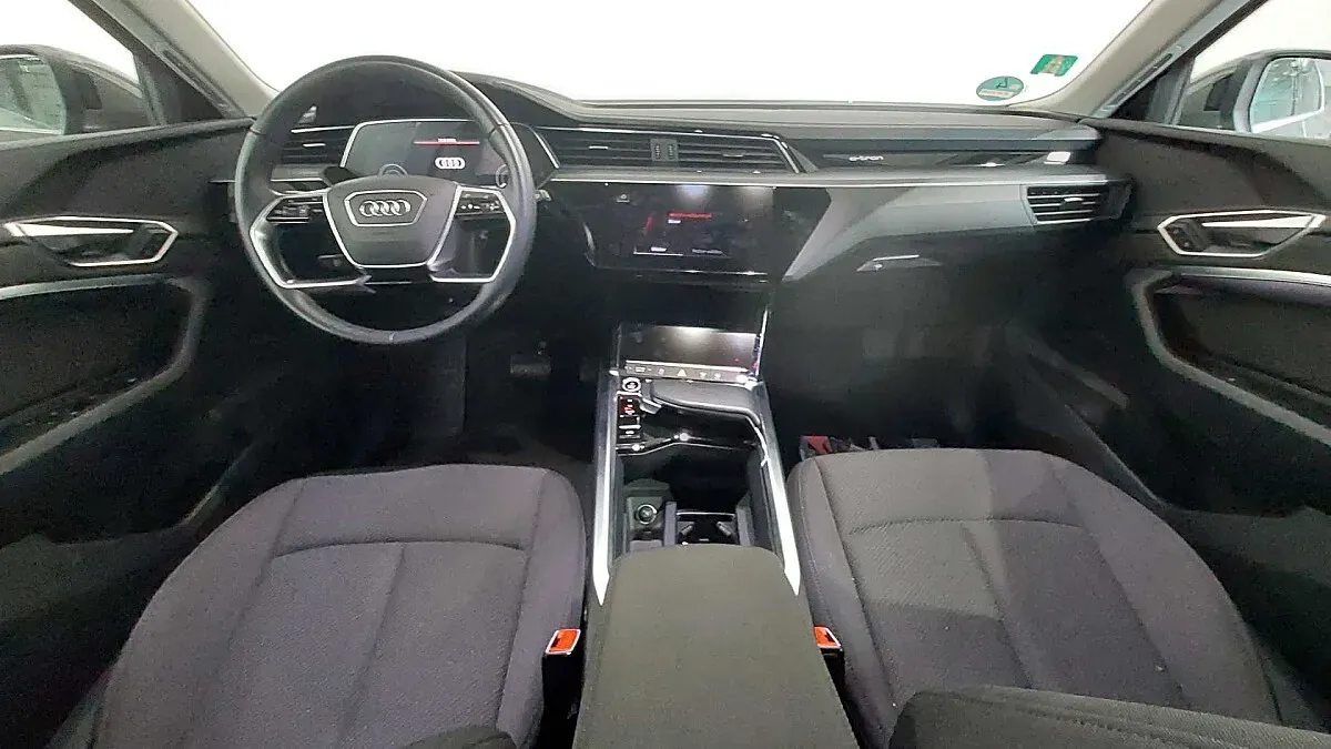 Audi Q8 2024 photo 3