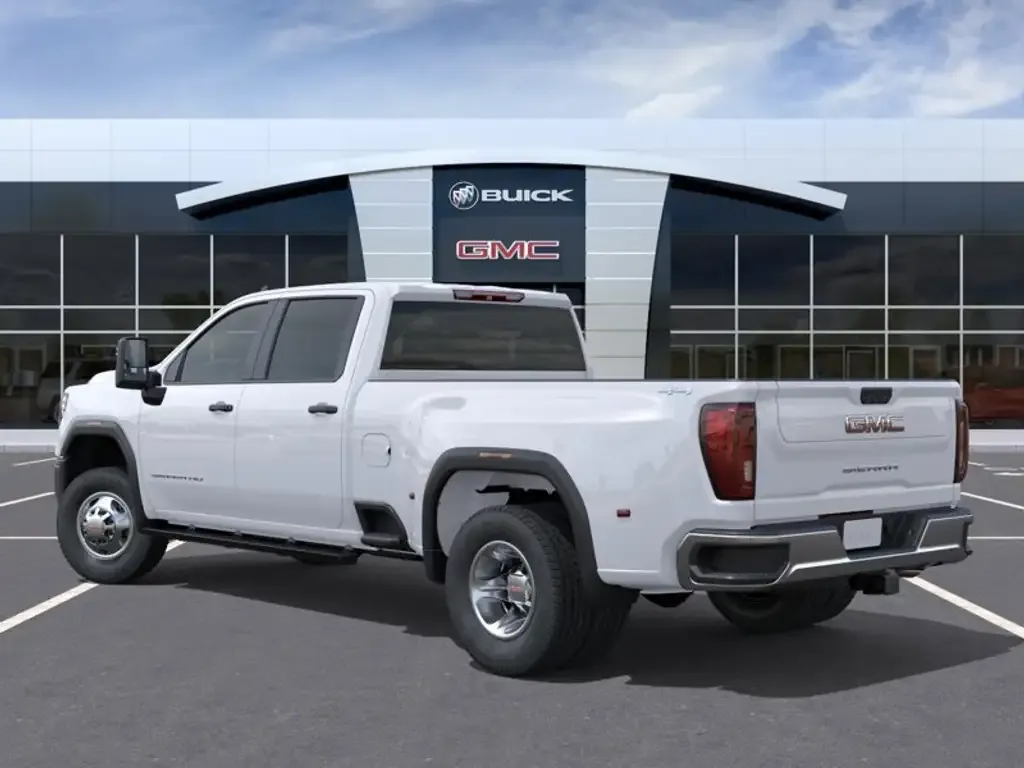GMC Sierra 3500Hd 2026 photo 3