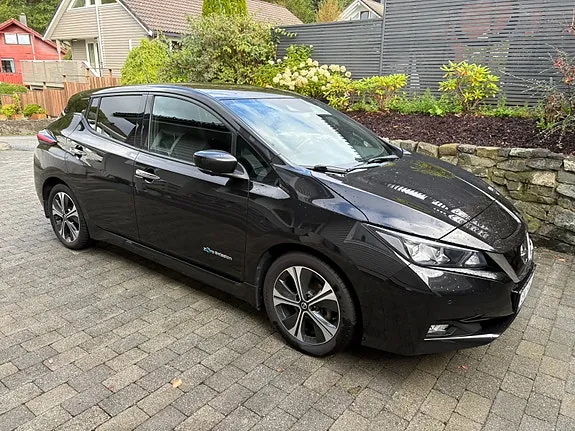 Nissan Leaf 2018 photo 3