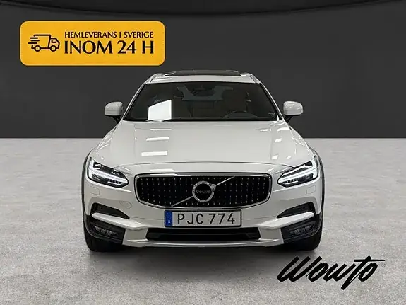 Volvo V90 Cross Country 2017 photo 2