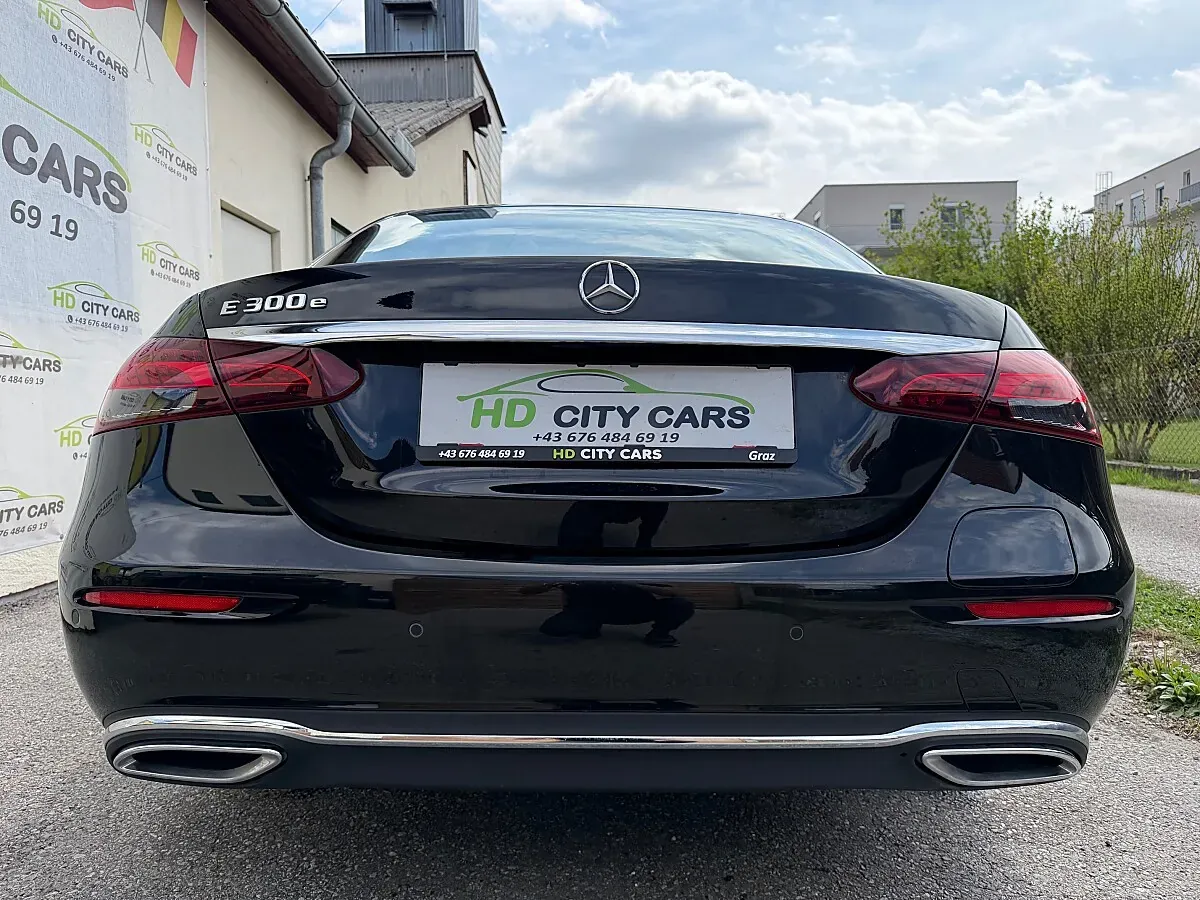 Mercedes-Benz E-Class 2021 photo 3