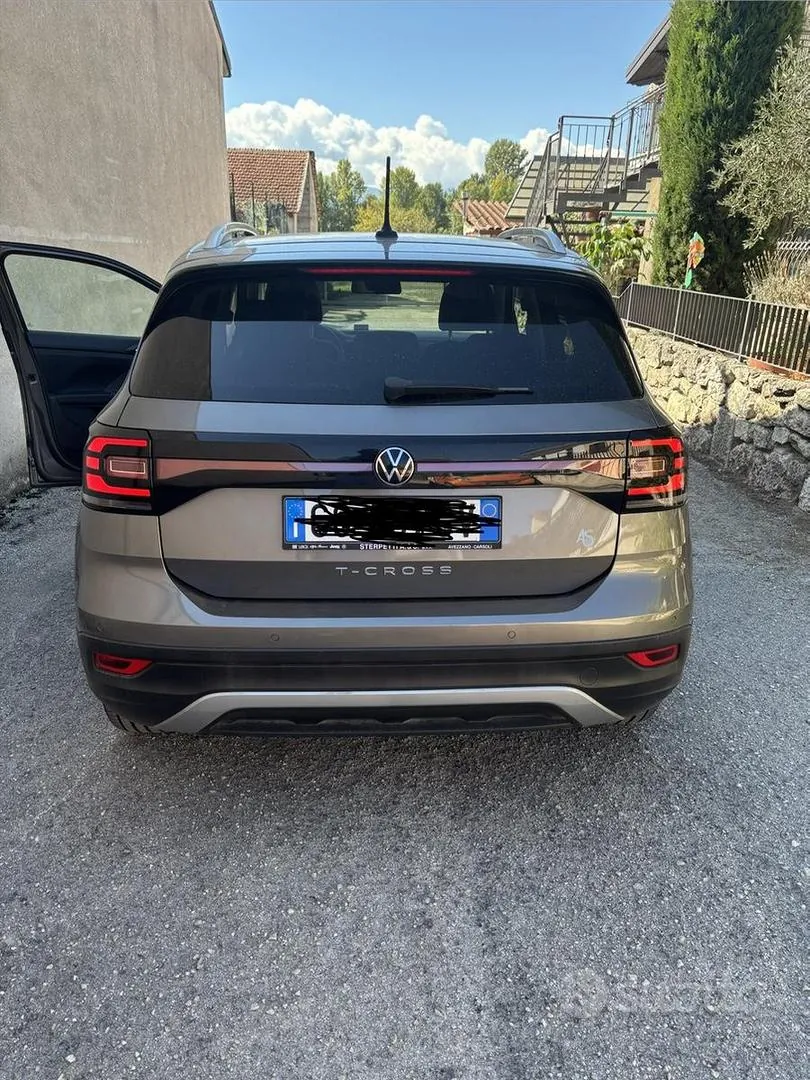 Volkswagen T-Cross 2021 photo 2