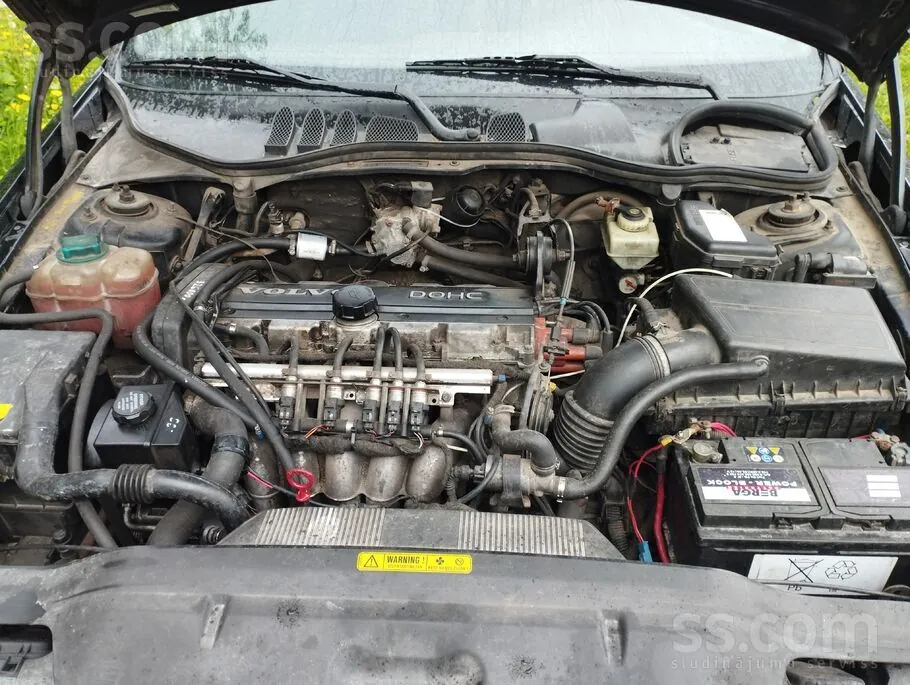 Volvo S70 1998 photo 2