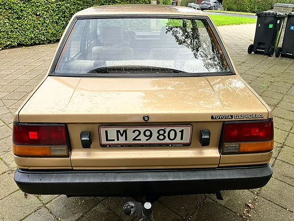 Toyota Corolla 1985 photo 4