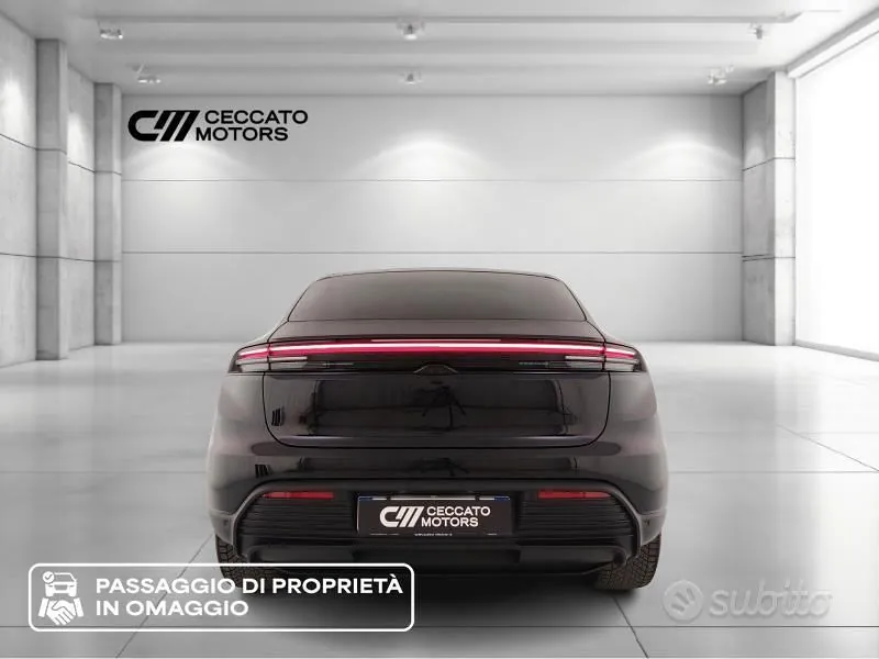 Porsche Macan 2025 photo 5