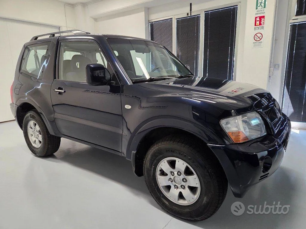 Mitsubishi Pajero 2003 photo 3