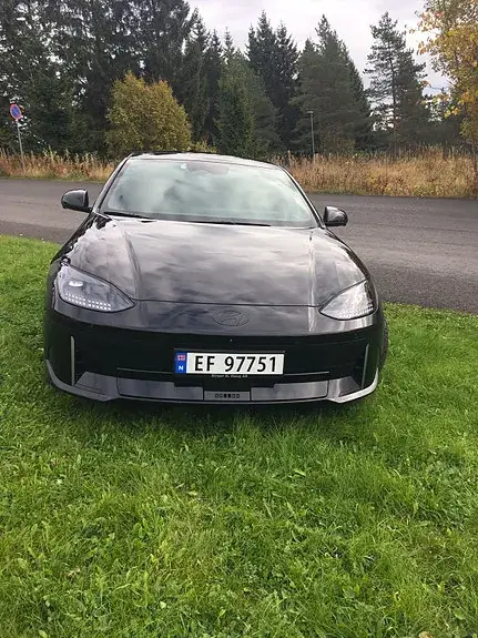 Hyundai Ioniq 6 2023 photo 2
