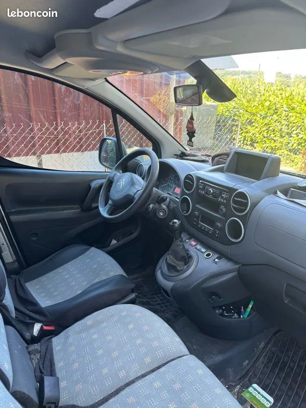 Citroen Berlingo 2013 photo 2