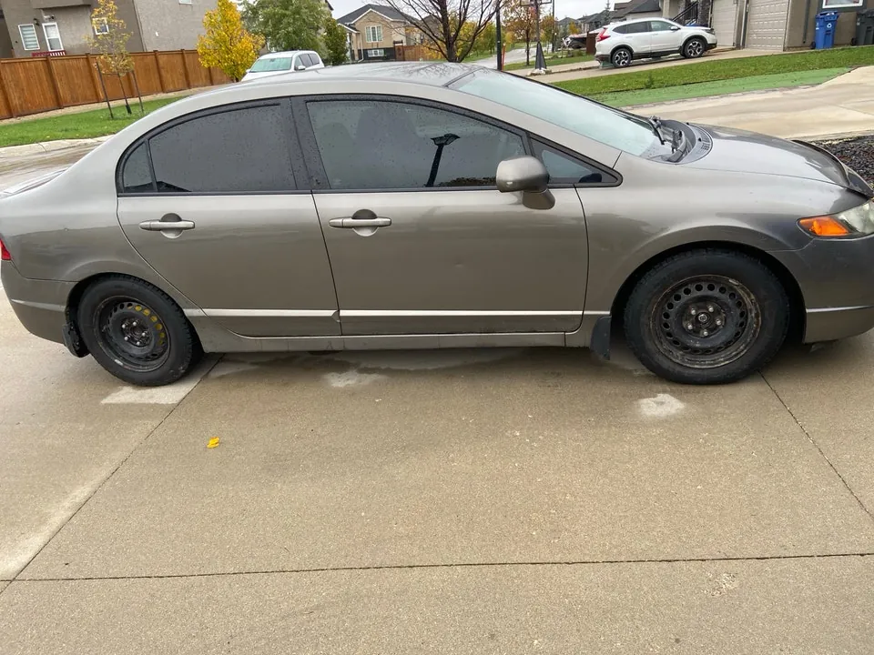Honda Civic 2008 photo 2