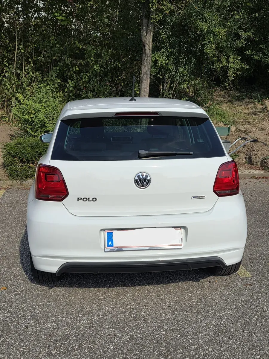 Volkswagen Polo 2015 photo 3