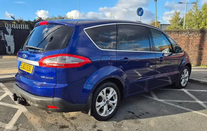 Ford S-Max 2013 photo 5