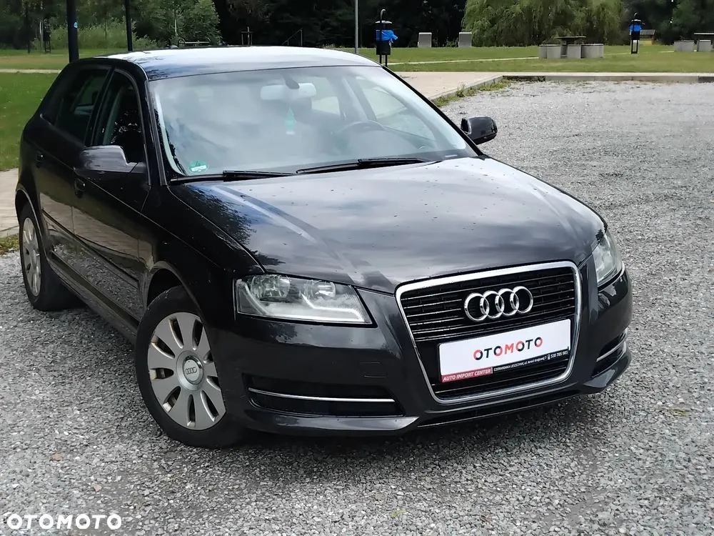 Audi A3 Sportback 2011 photo 4