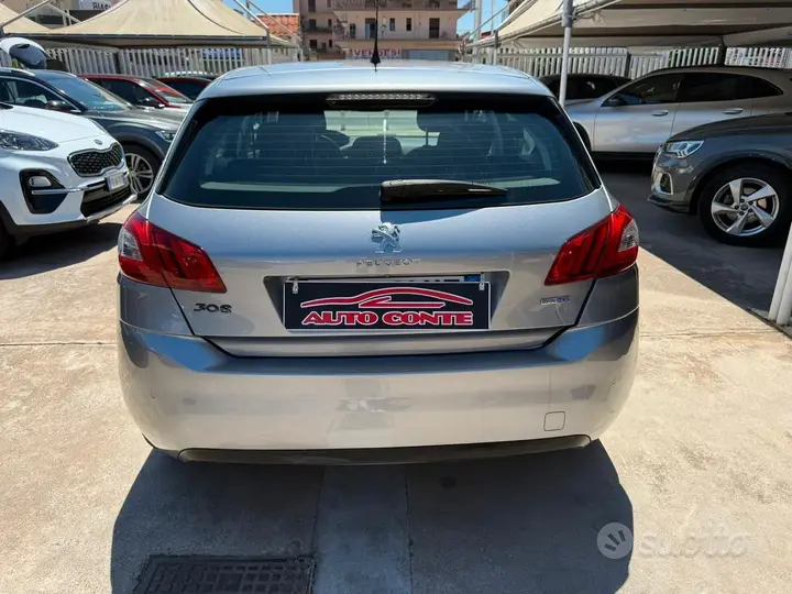 Peugeot 308 2016 photo 5