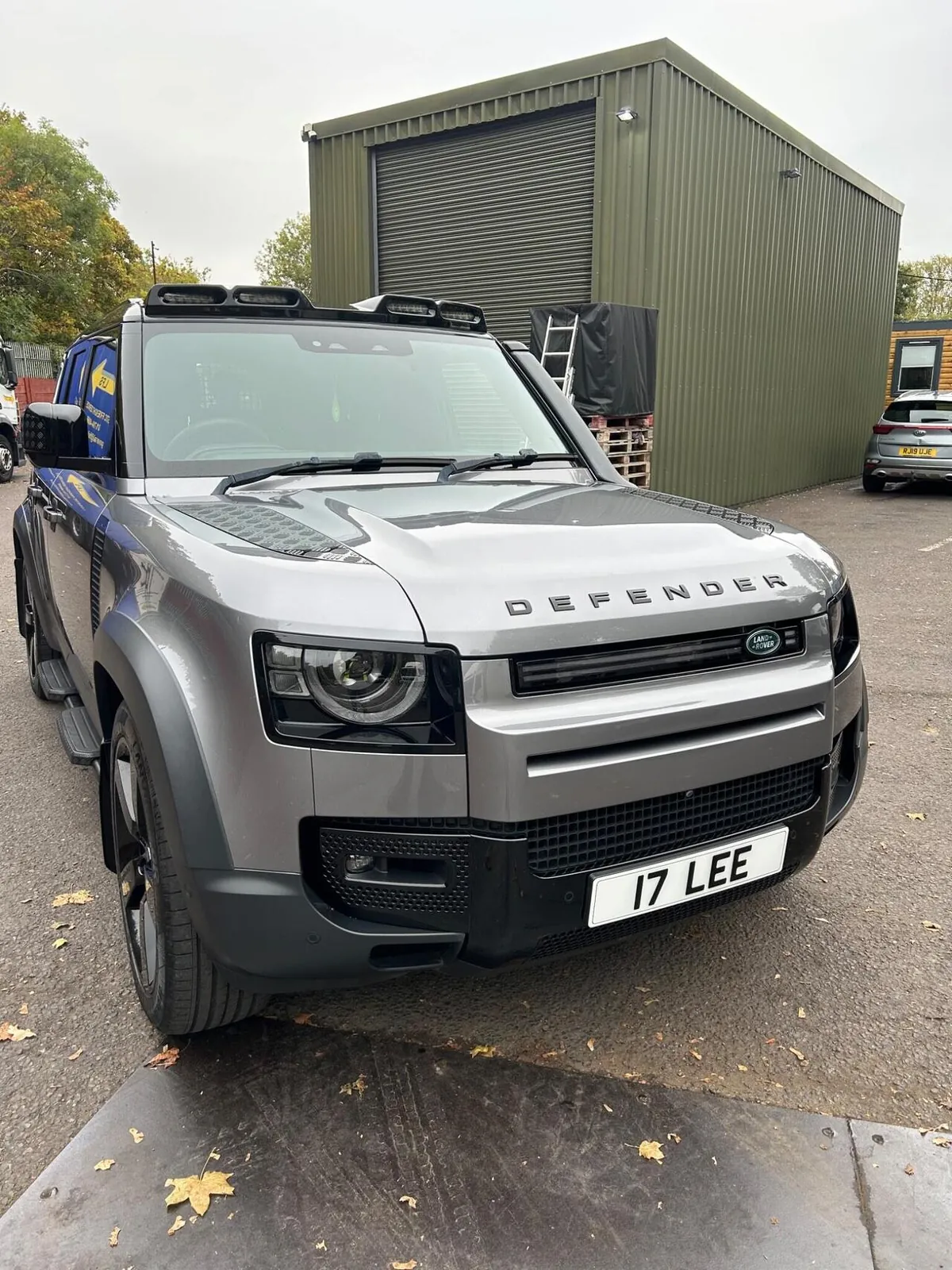 Land Rover Defender 110 2021 photo 4