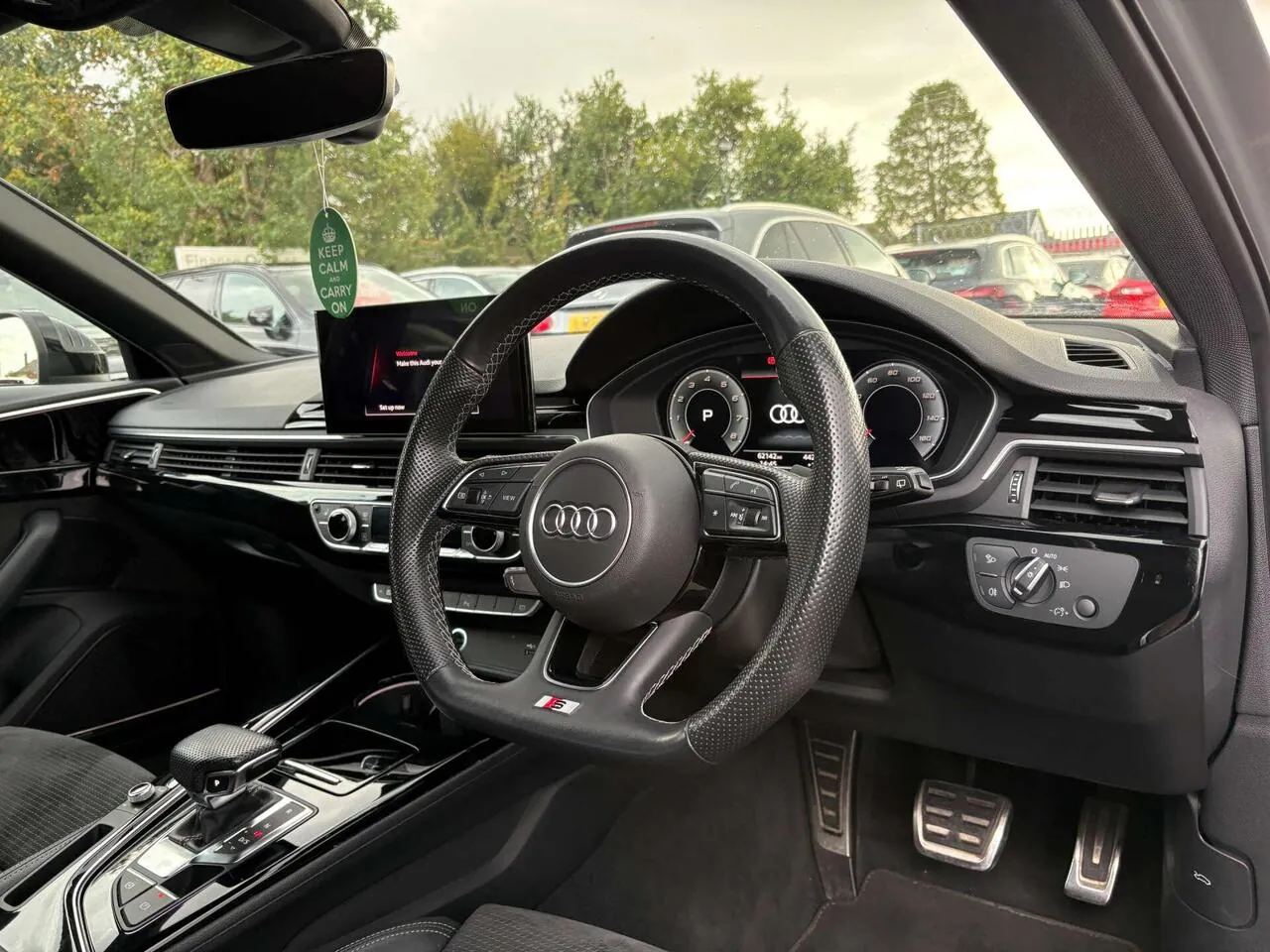 Audi A4 2021 photo 5