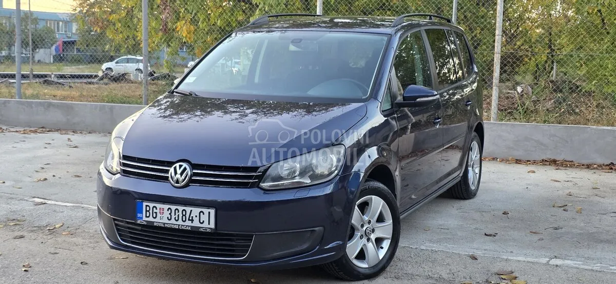 Volkswagen Touran 2013 photo 4