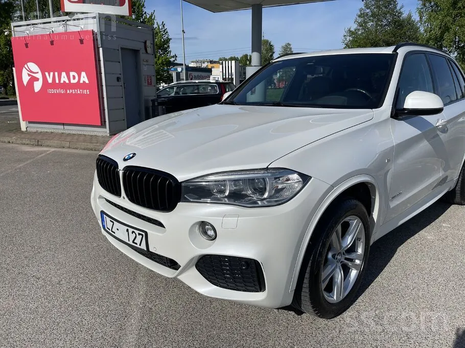 BMW X5 2018 photo 4