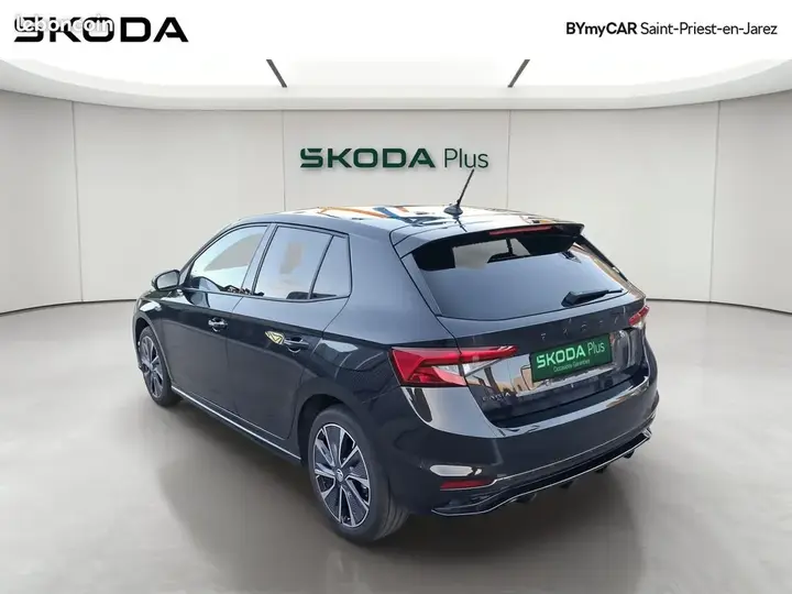 Skoda Fabia 2023 photo 3