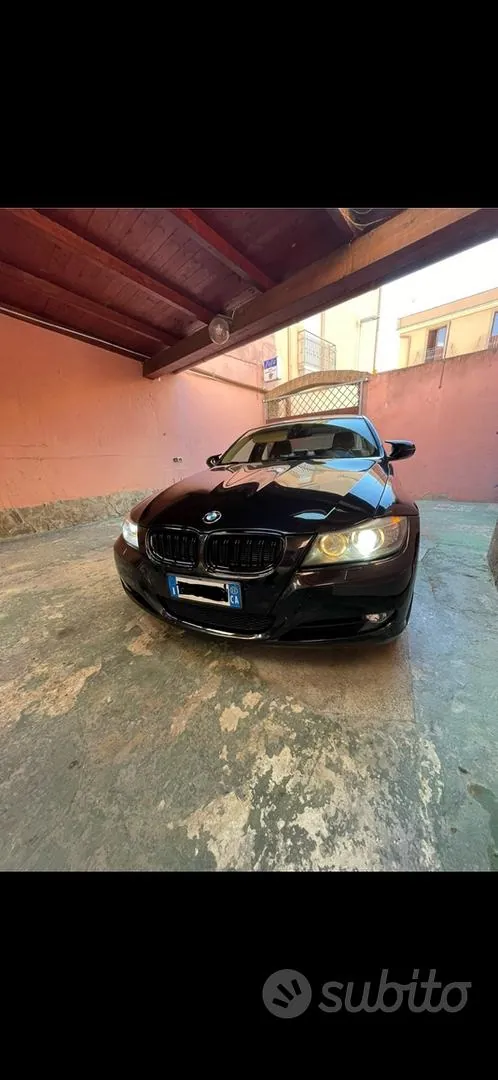 BMW 320D 2011 photo 2