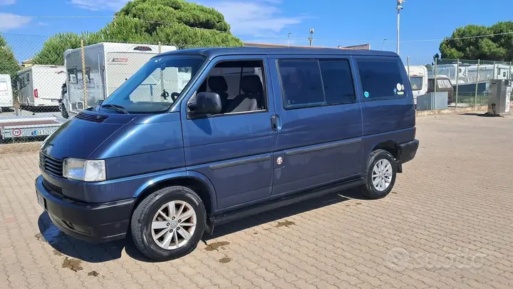 Volkswagen Transporter 1991 photo 2