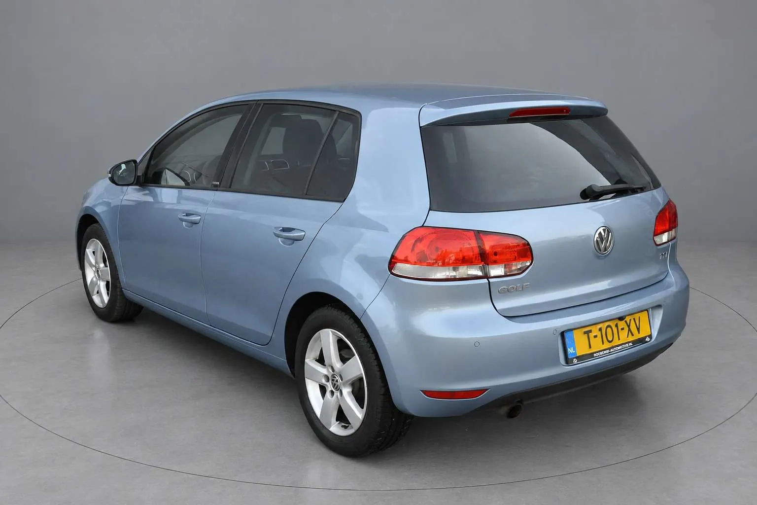 Volkswagen Golf 2012 photo 4