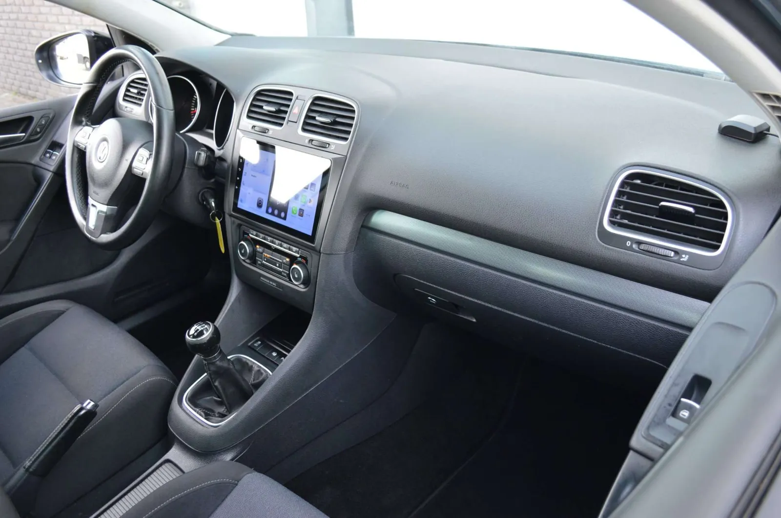 Volkswagen Golf 2012 photo 5