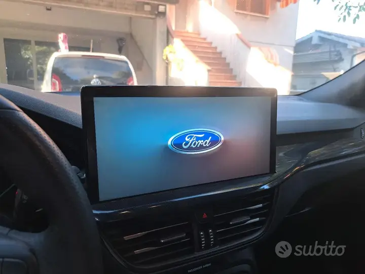 Ford Focus 2024 photo 5
