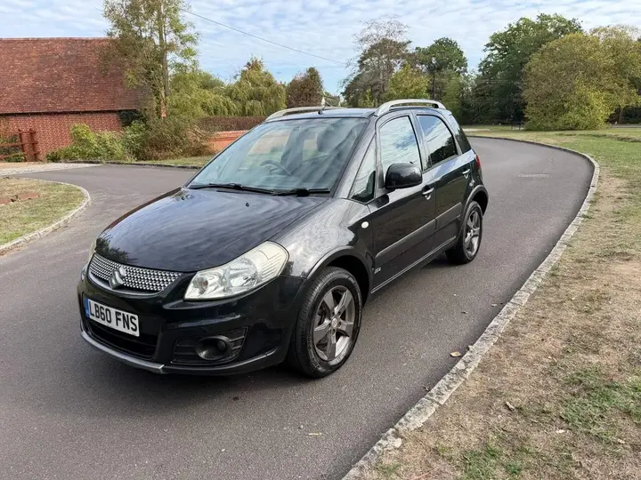 Suzuki Sx4 2011 photo 4